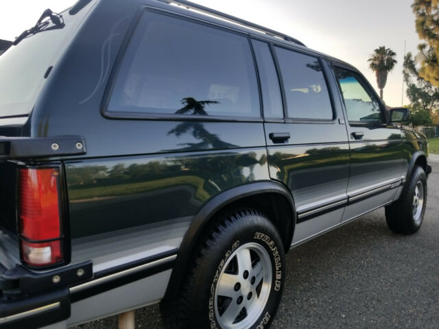 1993 Chevrolet Blazer LT - photo 8