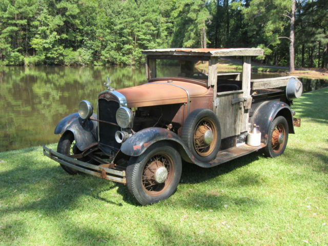 All original except cab and doors are custom built. "Hillbilly Model" 1931 Ford Model A Base