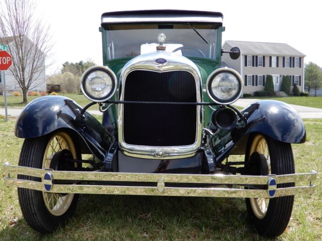 ALL ORIGINAL HENRY FORD STEAL BODY WITH RUMBLE SEAT 1930 Ford Model A