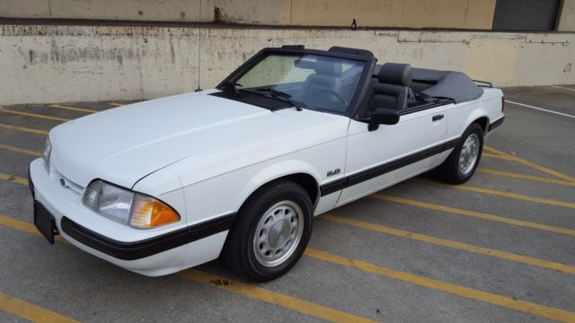 ALL ORIGINAL LOW MILES 1 OWNER STOCK RARE CLASSIC DOCUMENTED CALIFORNIA SURVIVOR 1989 Ford Mustang LX 5.0 Convertible