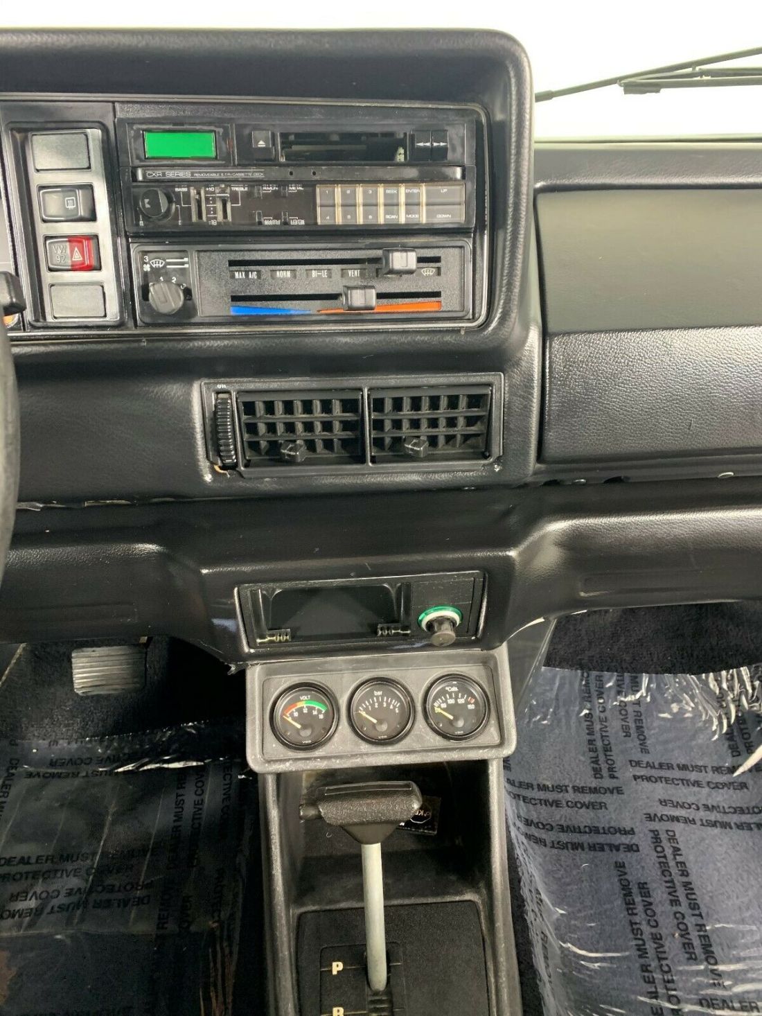 1985 Volkswagen Cabrio - photo 12