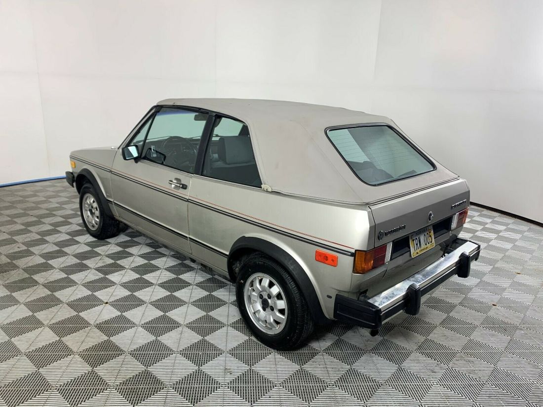 1985 Volkswagen Cabrio - photo 2