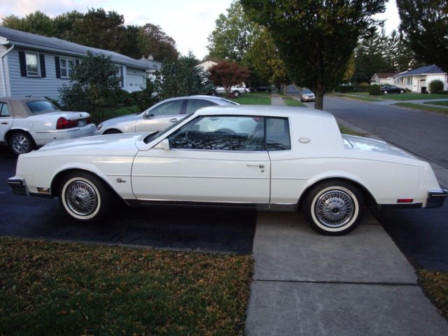 1985 Buick Riviera - photo 4