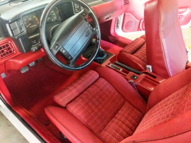 1990 Ford Mustang LX - photo 9