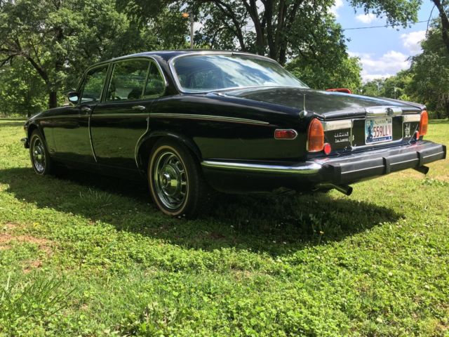 1976 Jaguar XJ12 - photo 7