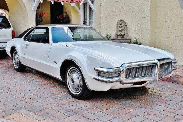 1968 Oldsmobile Toronado with only 46k Original Miles Simply Immaculate - photo 12