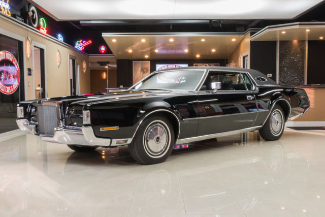1972 Lincoln Continental