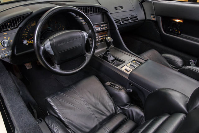 1991 Chevrolet Corvette ZR-1 - photo 2