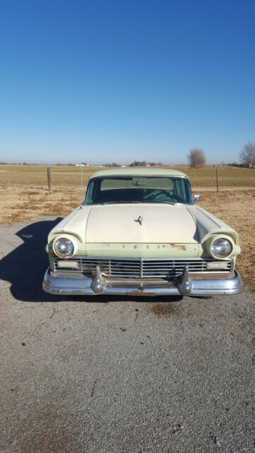 1957 Ford Custom 300 - photo 3