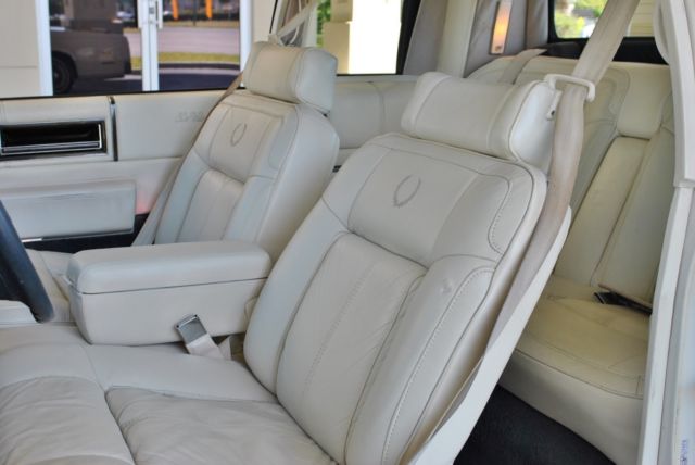1990 Cadillac DeVille Coupe w/ Only 71k Original Miles Simply Stunning - photo 5