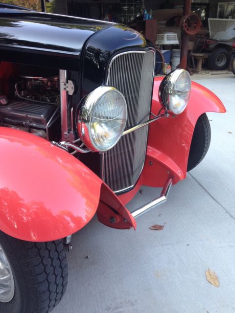 1930 Ford Model A Roadster - photo 8