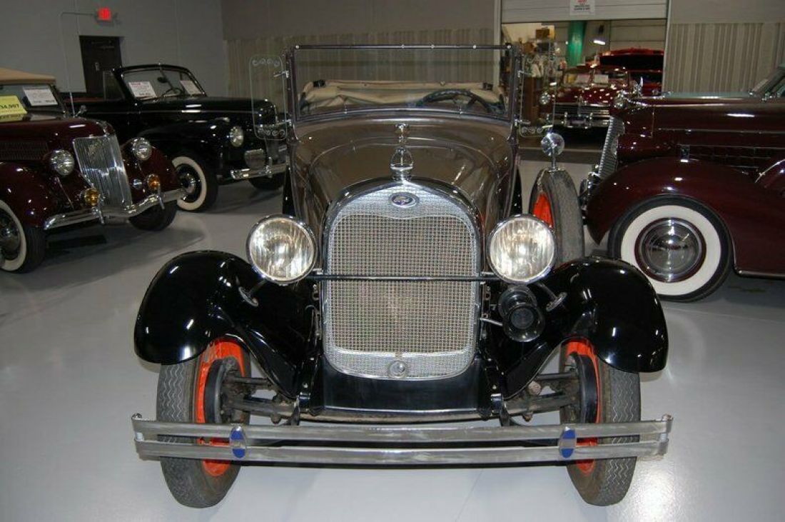 1928 Ford Model A - photo 12