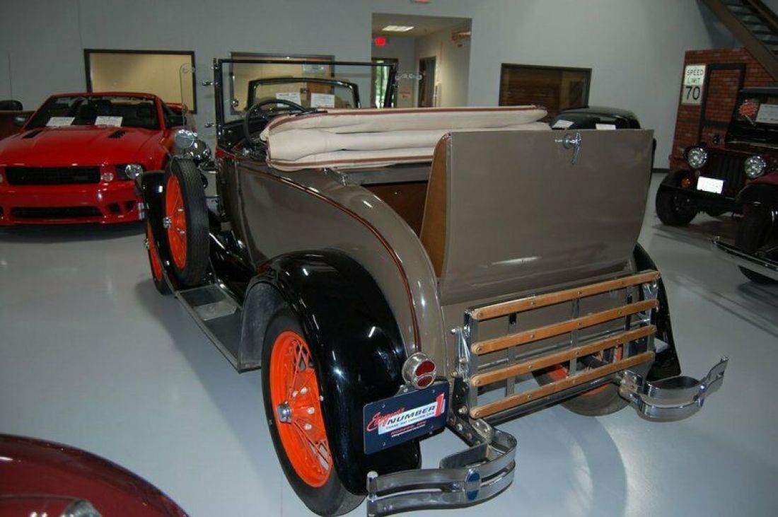 1928 Ford Model A - photo 13