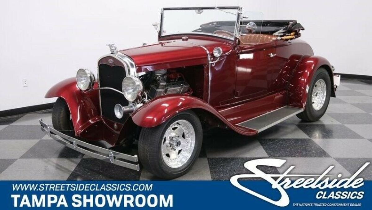 ALL STEEL BODY CRATE 350 V8 FRONT DISC GORGEOUS PAINT & INTERIOR RUMBLE SEAT 1931 Ford Model A Roadster