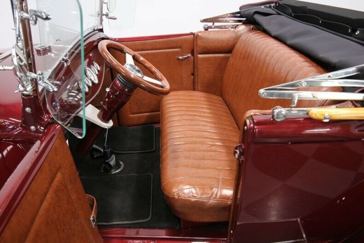 1931 Ford Model A Roadster - photo 5