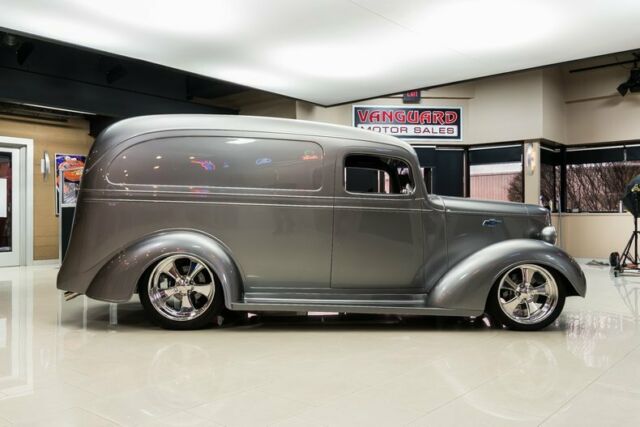1937 Chevrolet Panel Truck Custom Street Rod - photo 10