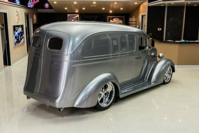 1937 Chevrolet Panel Truck Custom Street Rod - photo 12