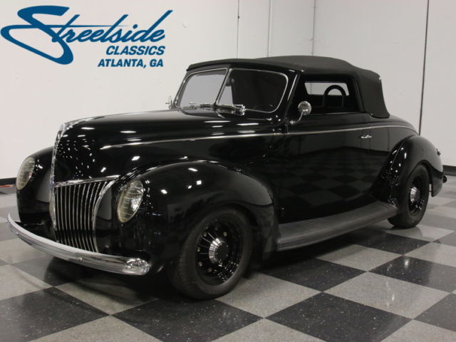 ALL-STEEL, SINISTER '39 CONVERTIBLE, INCREDIBLE NUT & BOLT 6-FIGURE BUILD, A+++ 1939 Ford Deluxe