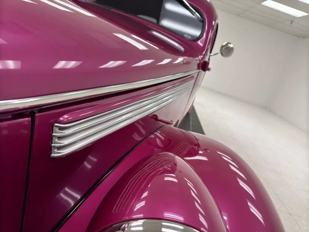 1938 Dodge Six Series D8 4 Door Sedan - photo 13