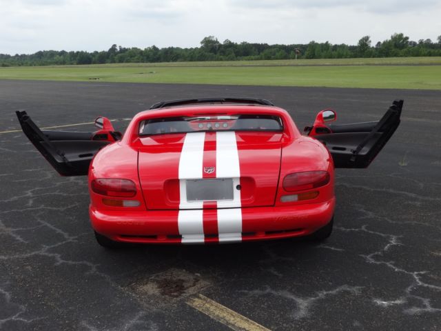 1994 Dodge Viper RT/10 LOW MILEAGE LOW RESERVE - photo 4