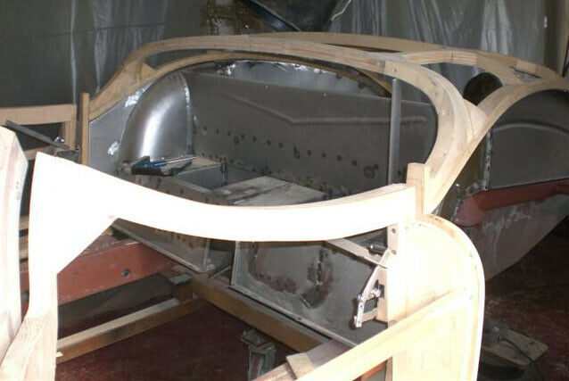 1950 Jaguar XK120 - photo 12
