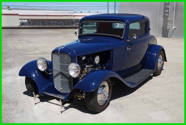 AllSteel 1932 Ford 3Window 327/4SP Corvette Fuel Injection California Showpiece 1932 Ford Coupe 3 Window Coupe