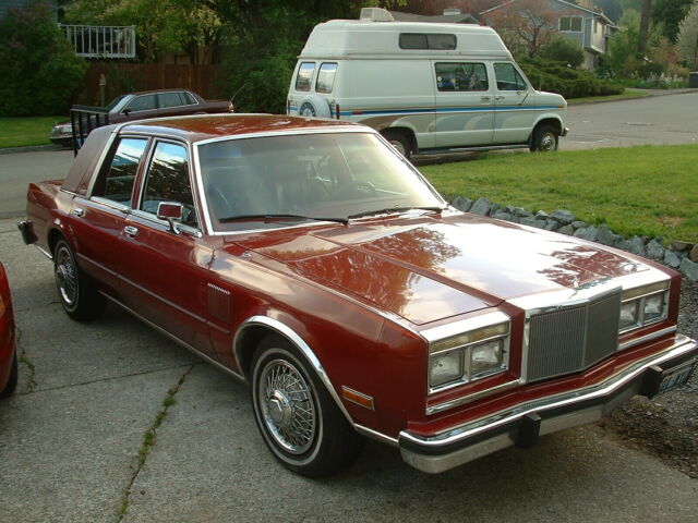 1985 Chrysler Fifth Avenue - photo 2