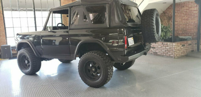 1974 Ford Bronco - photo 2