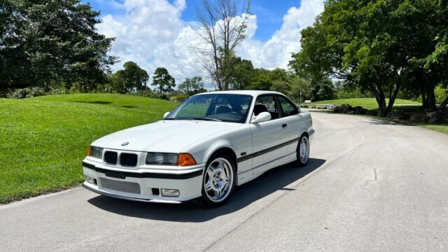 Alpine White - Slicktop - Only 47K Miles - M rain Interior - Like New Condition 1994 BMW M3 Euro E36 M3