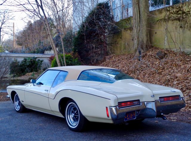 1971 Buick Riviera Boat-Tail Coupe - photo 8