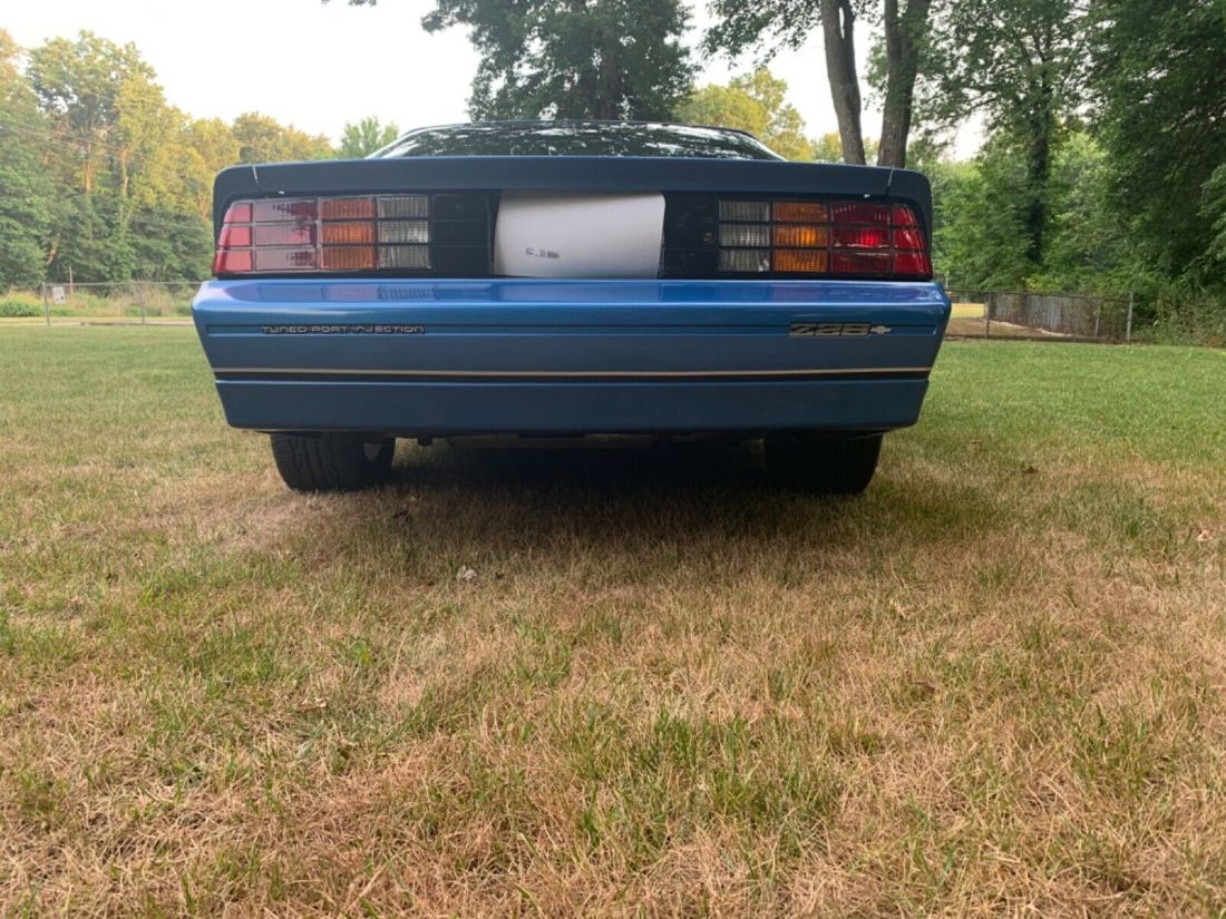 1985 Chevrolet Camaro - photo 11