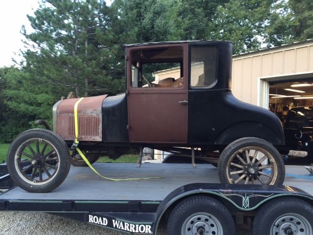 AMAZING 1926 Model T Ford Coupe - True Barn Find 1926 Ford Model T