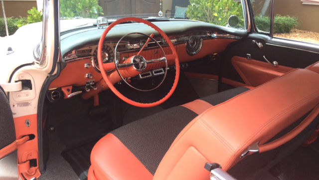 1955 Oldsmobile Ninety-Eight Holiday 2 door hardtop - photo 11