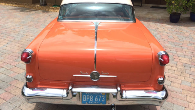 1955 Oldsmobile Ninety-Eight Holiday 2 door hardtop - photo 6
