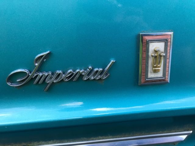 1967 Chrysler Imperial Crown Sedan - photo 11