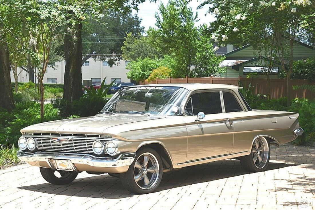 1961 Chevrolet Biscayne Restomod, Vintage Air, Ride Tech Air Ride - photo 4