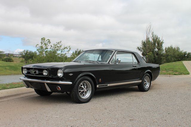 Amazing 1965 Ford Mustang GT 1965 Ford Mustang