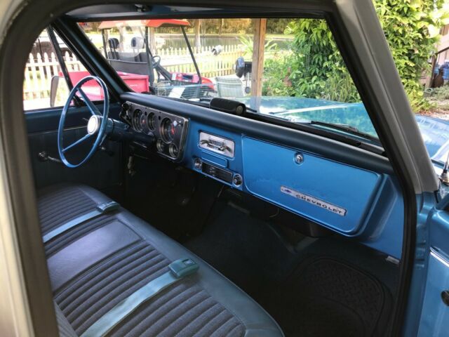 1968 Chevrolet C-10 Custom Cab - photo 11