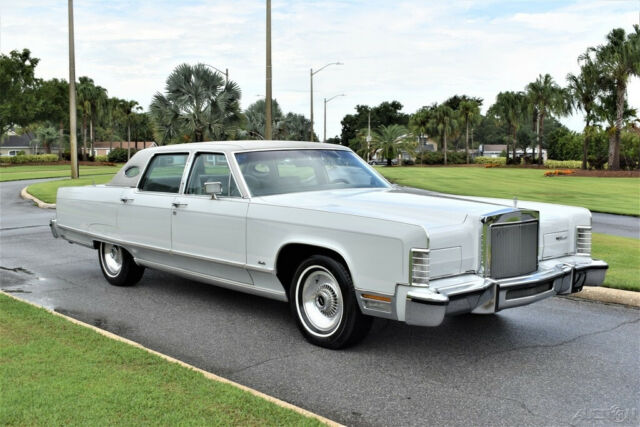 1977 Lincoln Continental 460 cid V8 Automatic Fully Loaded - photo 2