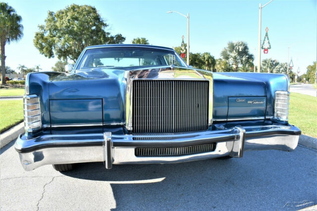 1978 Lincoln Town Car 37k Miles, Moon Roof, Luggage Rack - photo 6