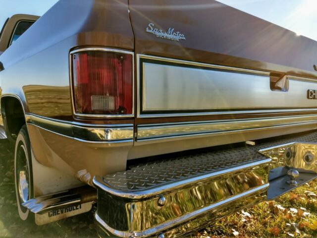 1982 Chevrolet C/K Pickup 1500 Silverado - photo 11