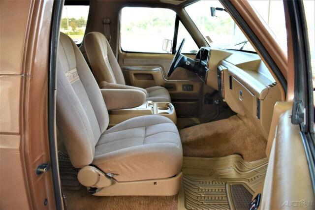 1989 Ford Bronco XLT EDDIE BAUER 5.0L 4X4 A/C - photo 7