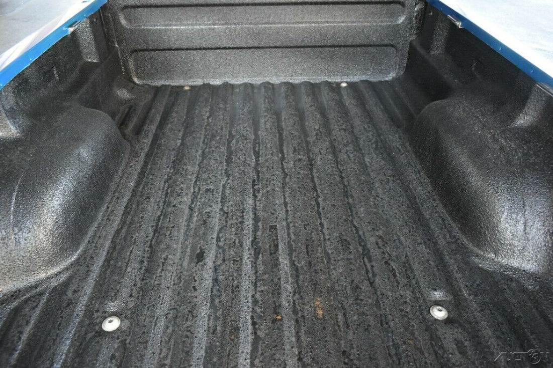 1989 Ford Ranger XLT 302 V8 5 Speed - photo 10