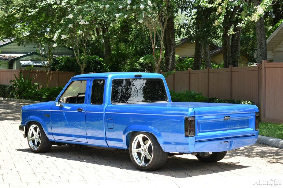 1989 Ford Ranger XLT 302 V8 5 Speed - photo 2