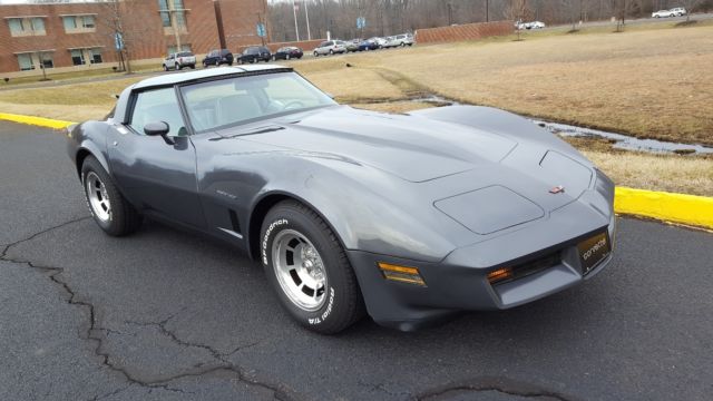 1982 Chevrolet Corvette Coupe - photo 5