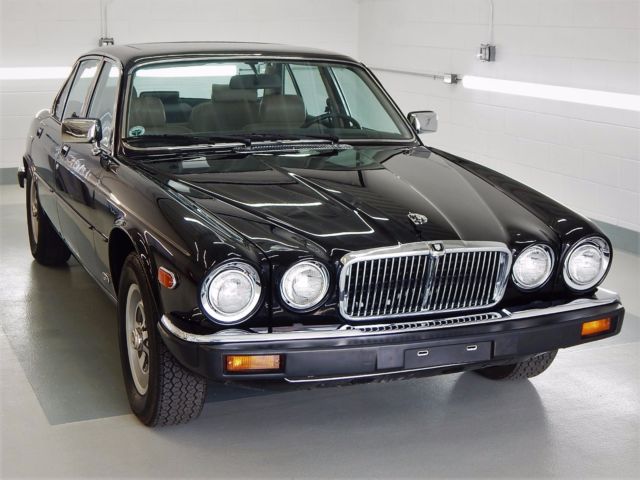 1986 Jaguar XJ6 Vanden Plas - photo 6