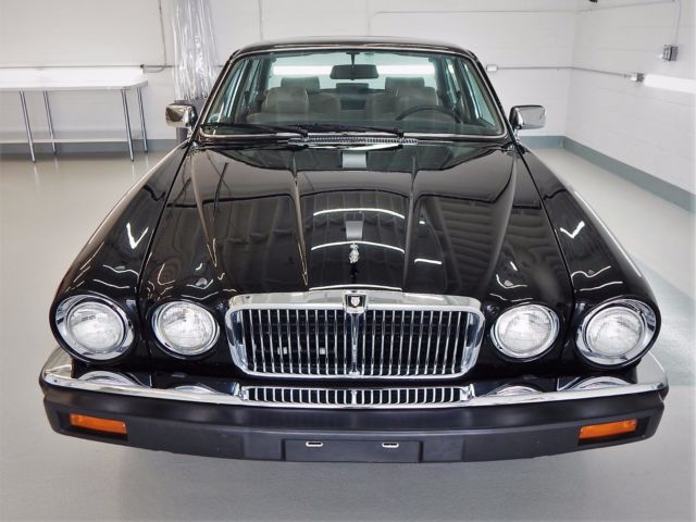 1986 Jaguar XJ6 Vanden Plas - photo 7