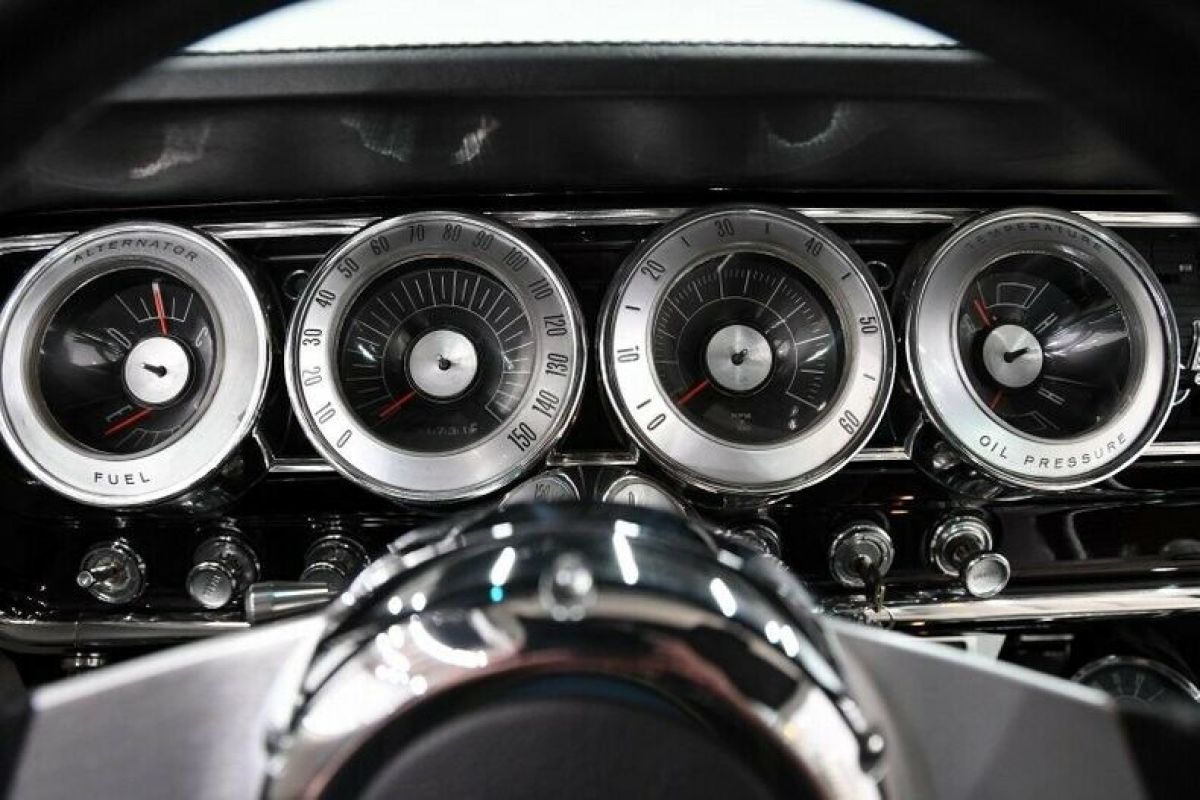 1966 Dodge Charger - photo 2