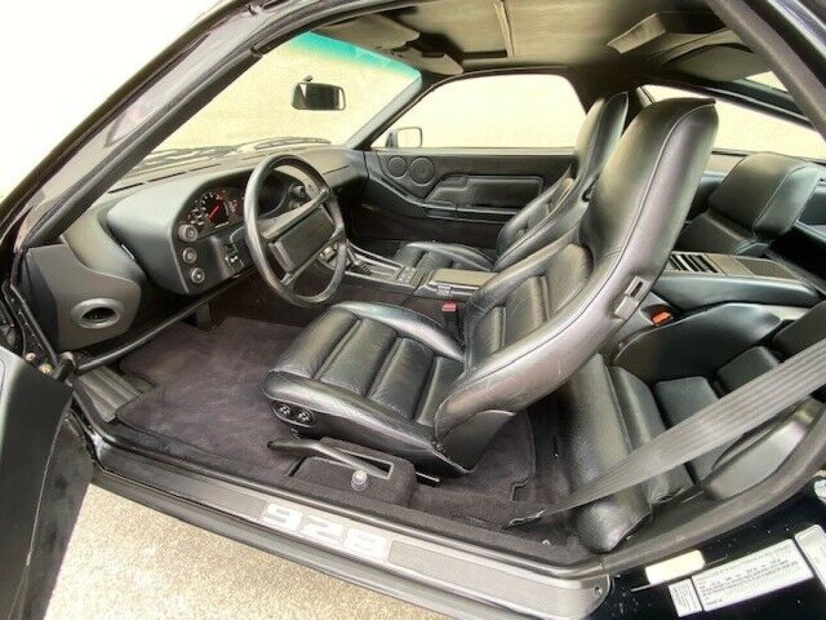1987 Porsche 928 - photo 10