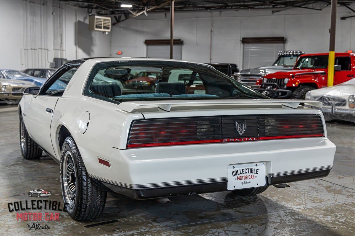 1984 Pontiac Firebird - photo 9